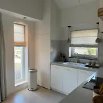 Stijlvol In De Brabantse Natuur! Tuynloodz B Casa de Férias