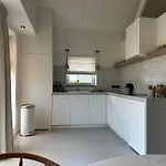 Casa de Férias Stijlvol In De Brabantse Natuur! Tuynloodz B *