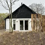 Casa de Férias Stijlvol In De Brabantse Natuur! Tuynloodz B Beers (North Brabant)